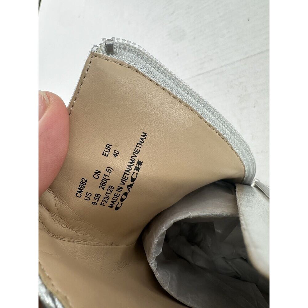 Coach Ankle Noah Bootie Sz 9.5 Silver Metallic Leather Almond Toe Amputee Left - Picture 11 of 15